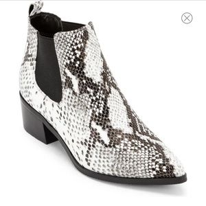 Blondo snake skin boot
